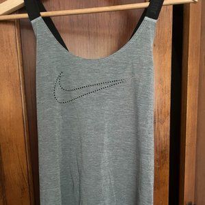 Nike DryFit Tank, Gray, Size M